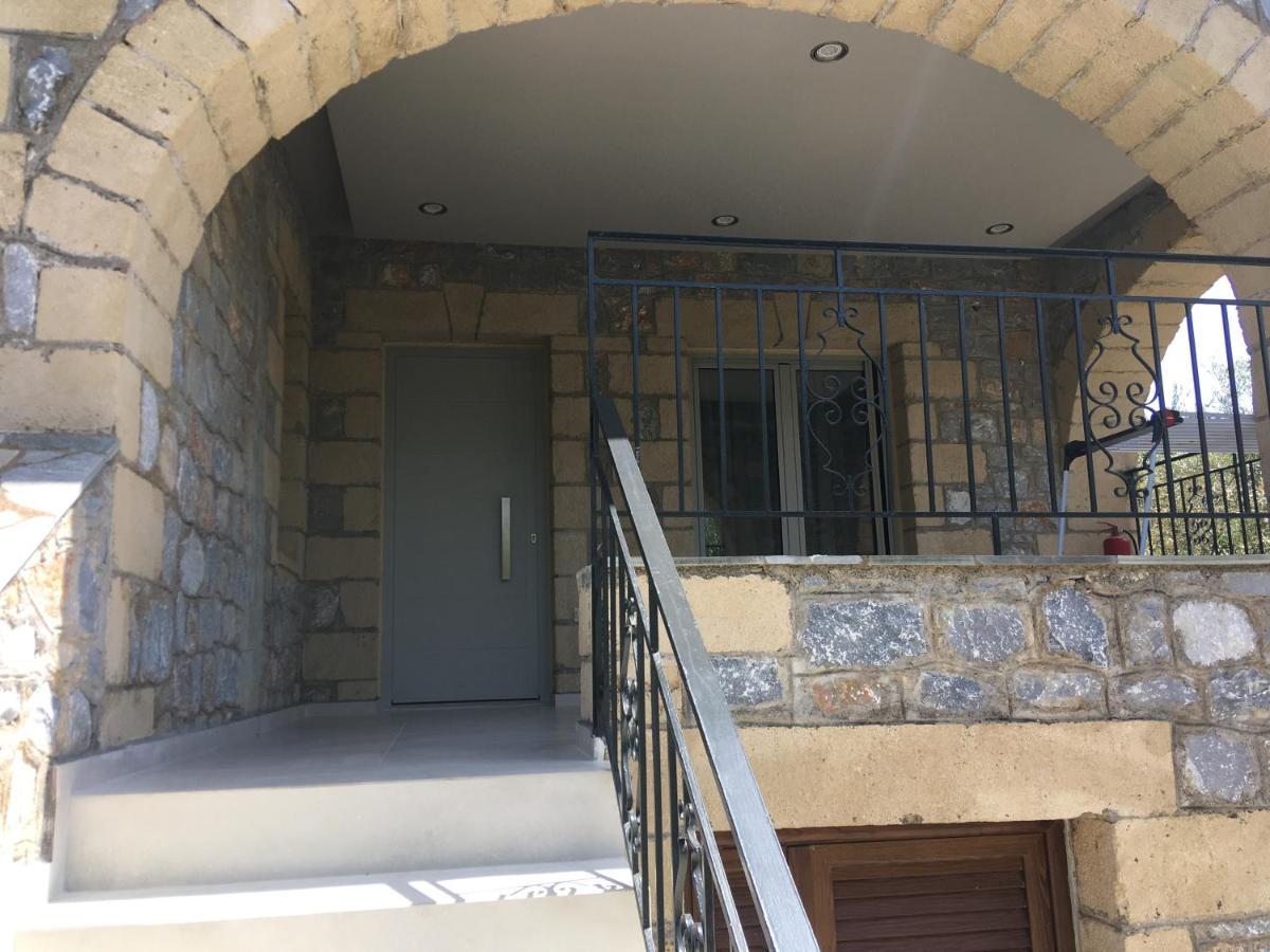 Το Πετρινο / The Petrino Apartments Stoúpa Zewnętrze zdjęcie